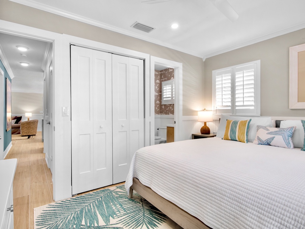 Primary Bedroom - King