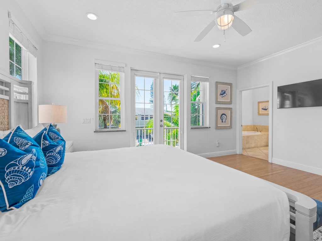 Primary Bedroom - King