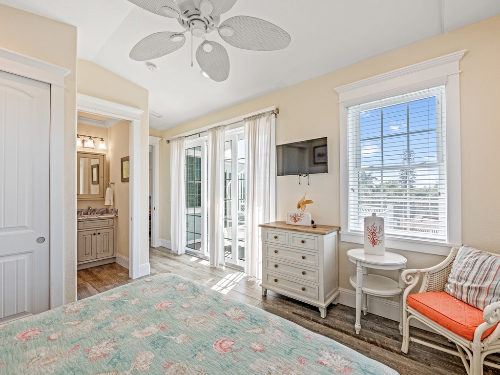 Fifth Bedroom - King