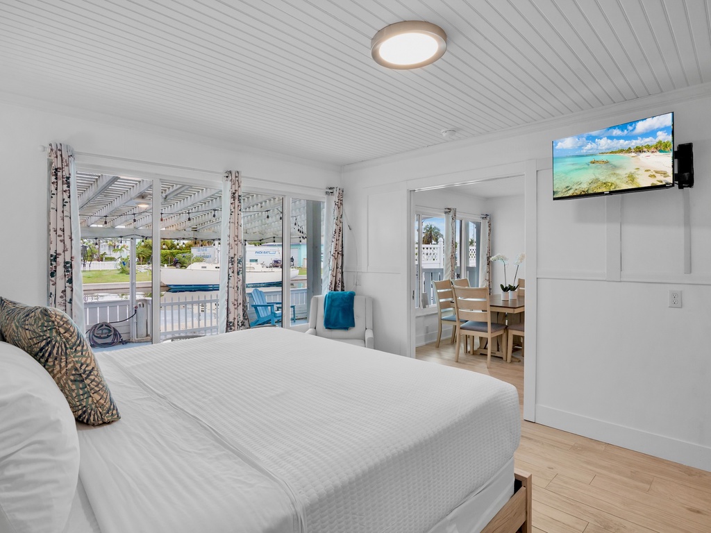 Primary Bedroom, King bed and TV
