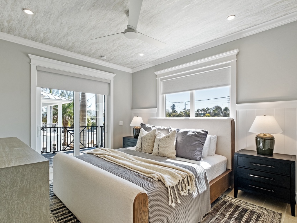 Primary Bedroom, King