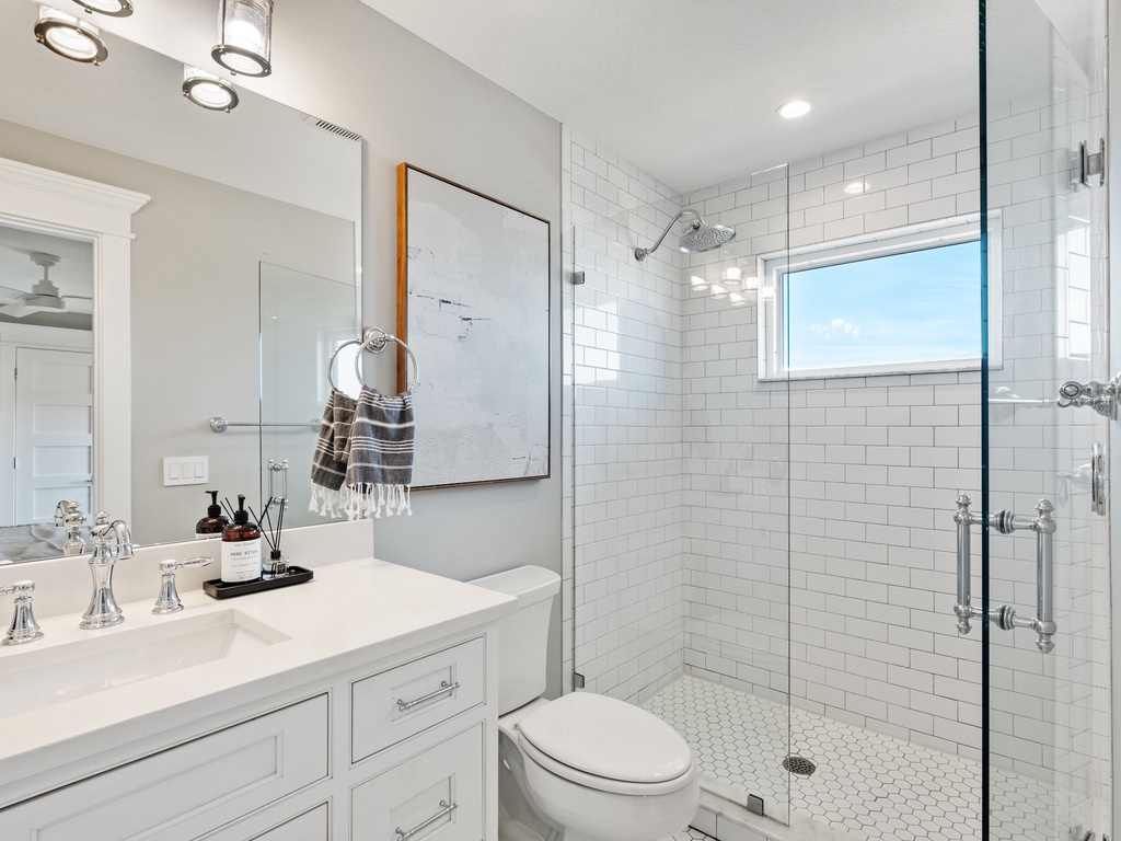 Third Bathroom, Ensuite