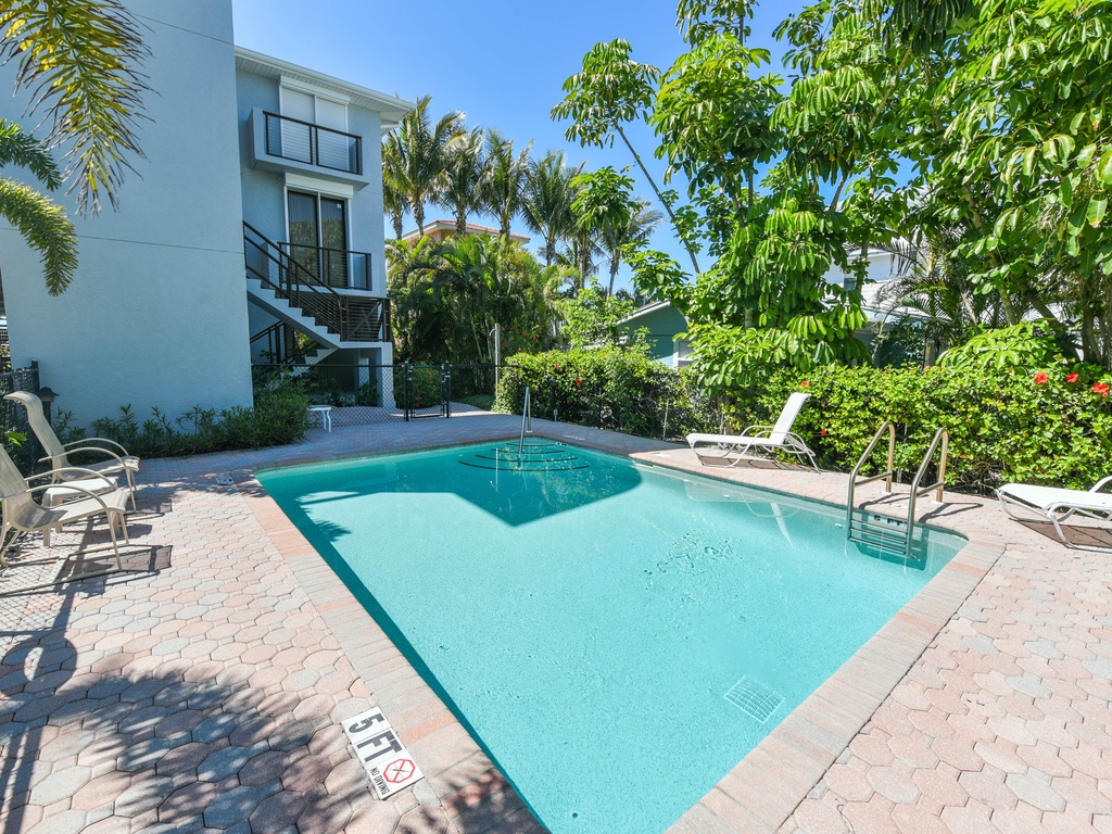 Private Community Pool