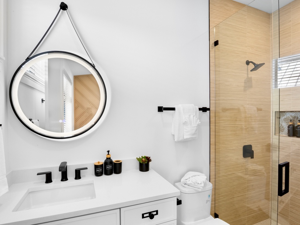 Fifth Bathroom, Ensuite