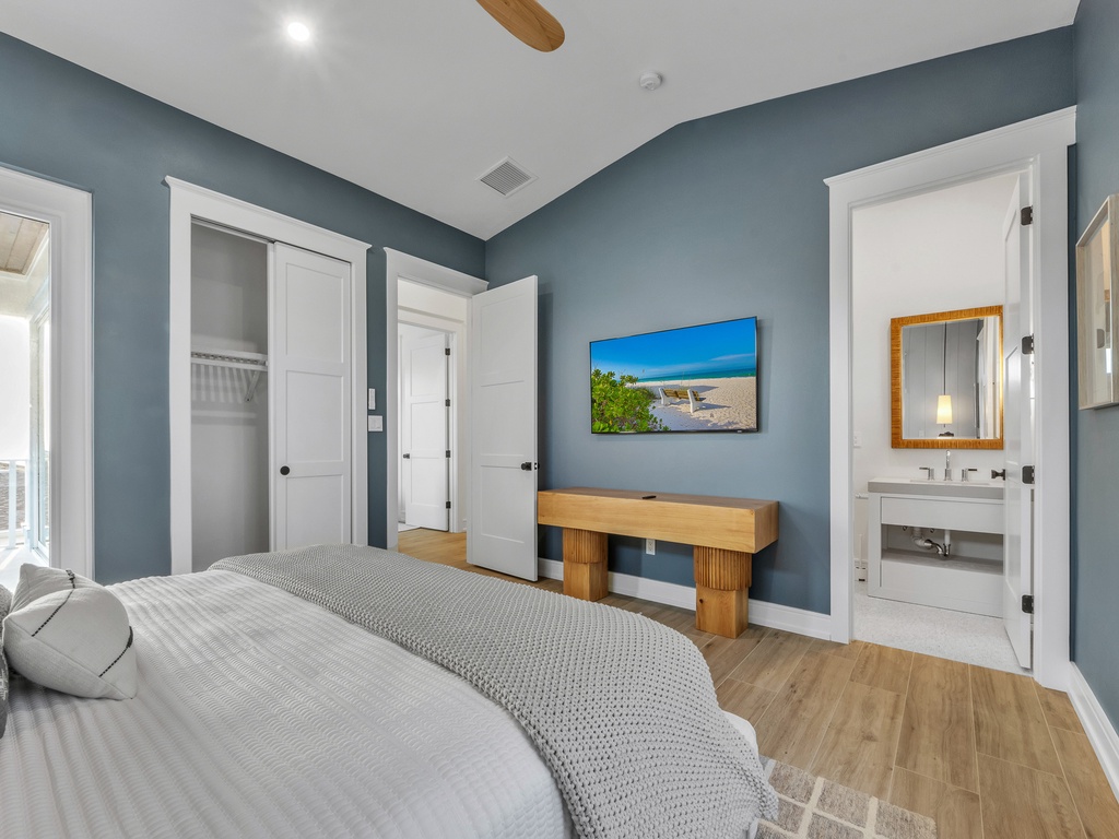 Third Bedroom - King