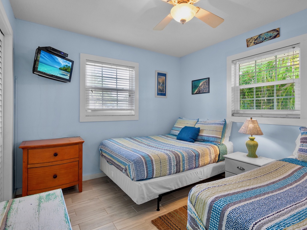 Second Bedroom, Two Full beds