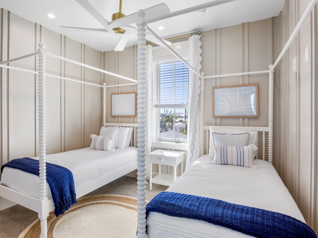 Fourth Bedroom, Two Twins