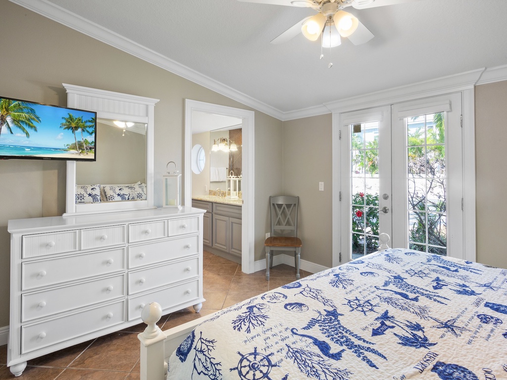 Primary Bedroom, King