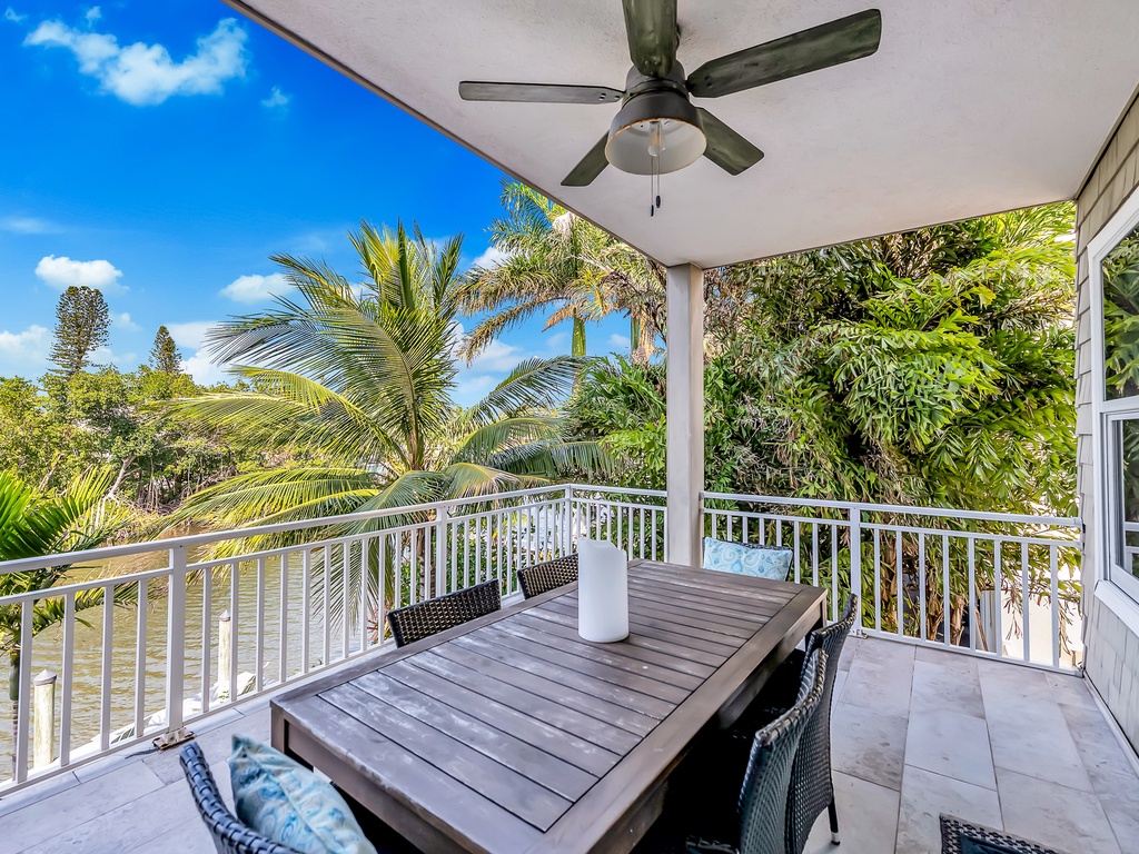 Balcony - Dining Area