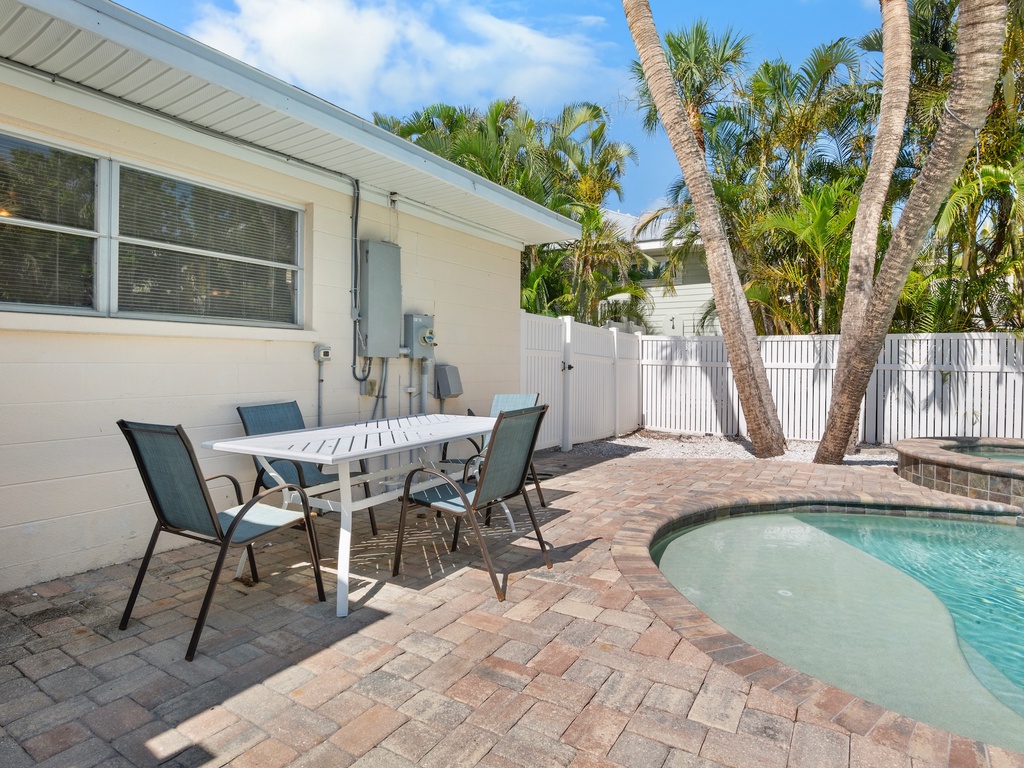 Poolside Dining Area