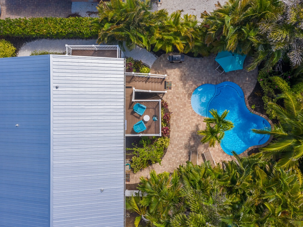 Pineapple Palms - By Anna Maria Island Accommodations
