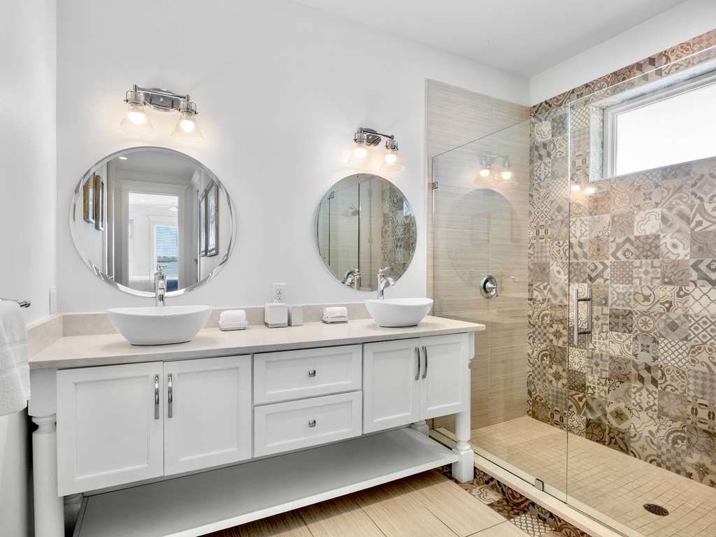 Primary Ensuite Bathroom