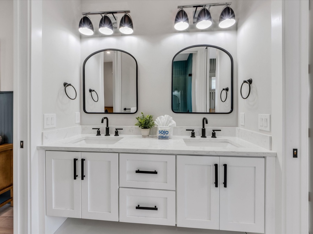 Second Bathroom - Ensuite