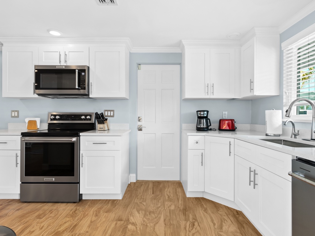 River House Retreat - AMI Locals