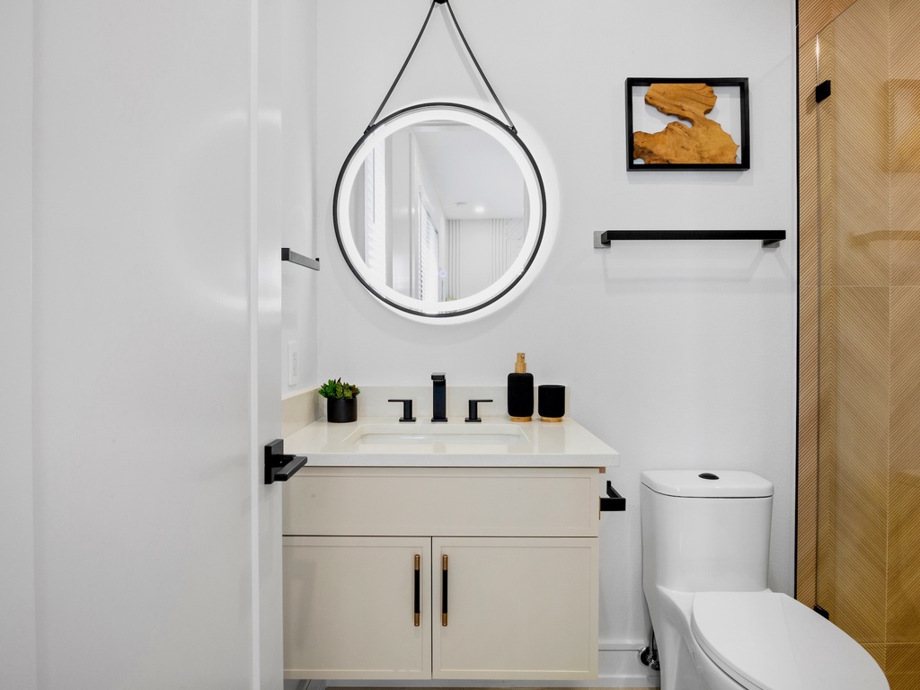 Fourth Bathroom, Ensuite