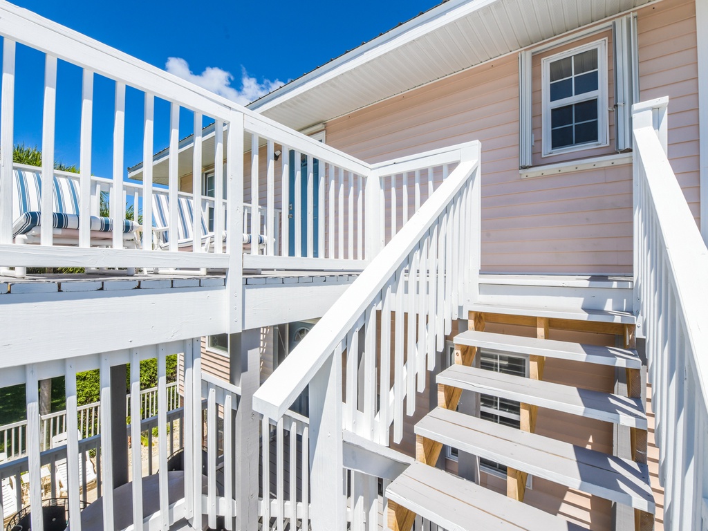 The Deckhouse - AMI Locals