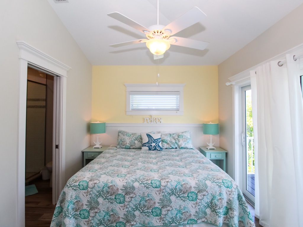 Second Bedroom, King