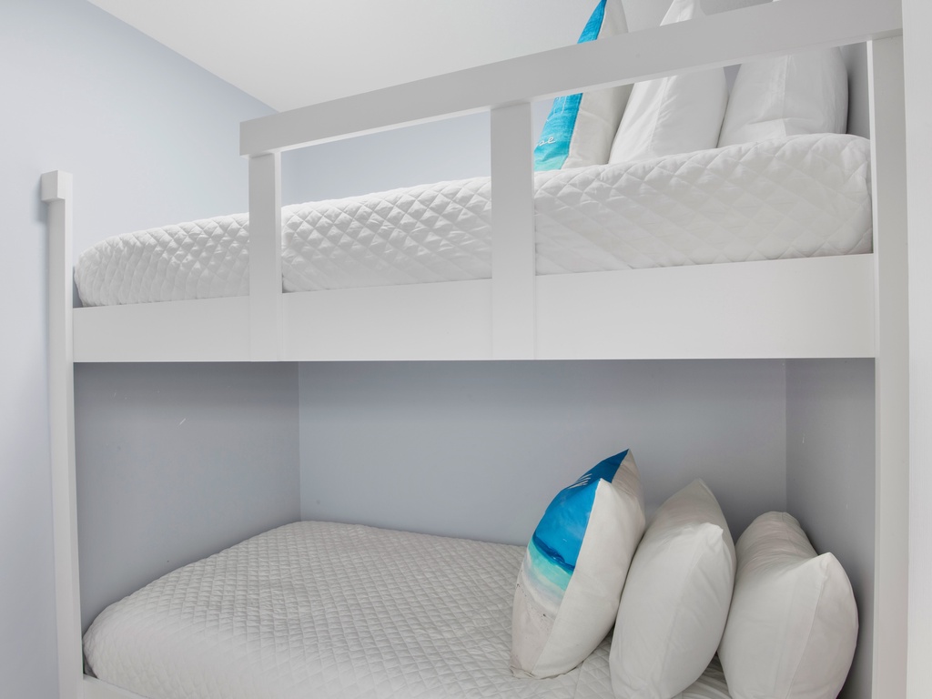 Primary Bedroom, Twin/Twin Bunk