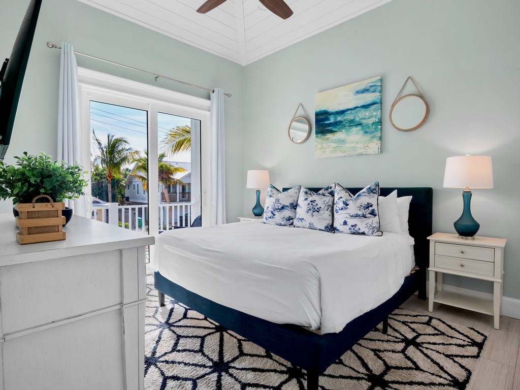Third Bedroom, King with Balcony Access