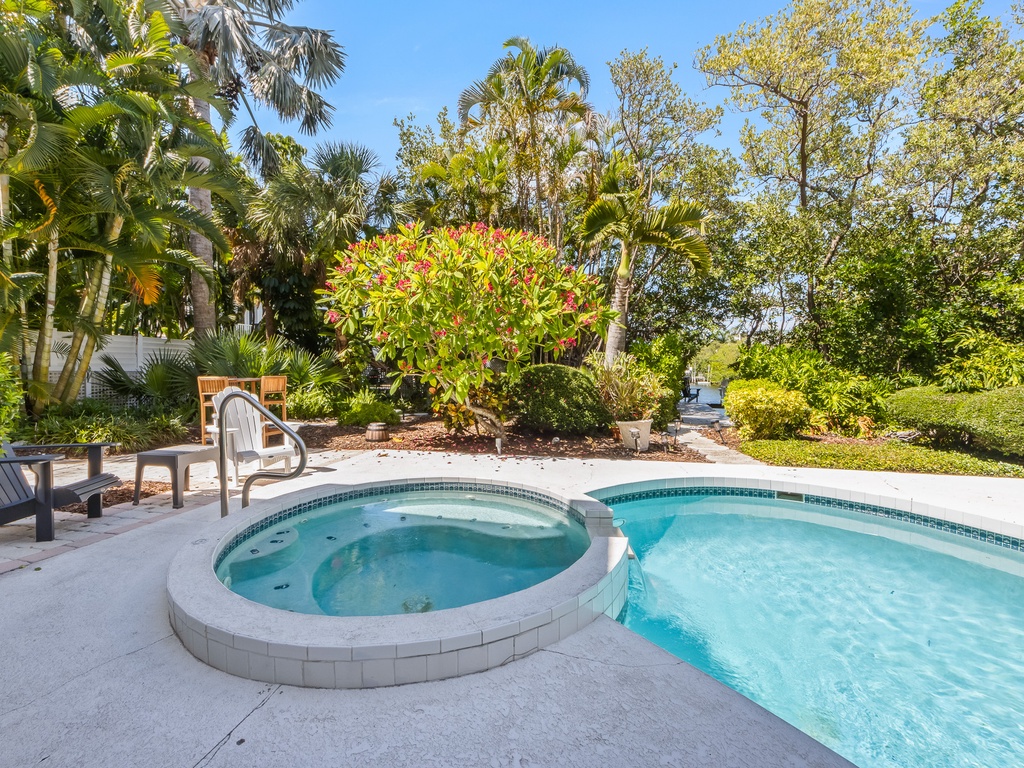 Private Pool and Hot Tub