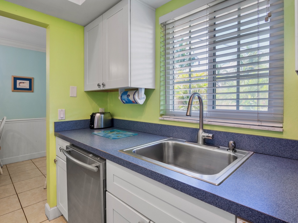 Open kitchen perfect for gatherings