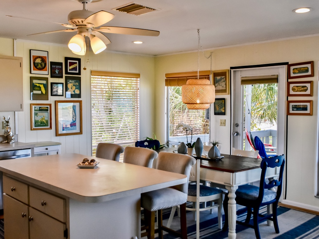 Sunshine State of Mind - AMI Locals