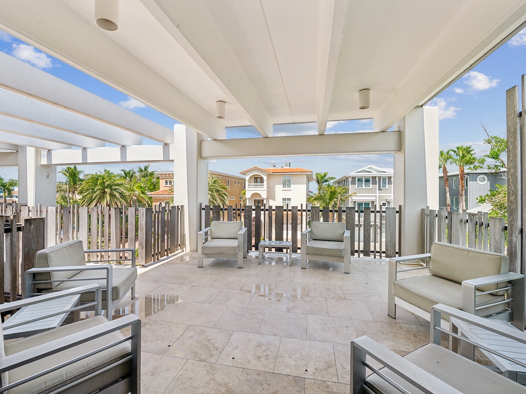 Balcony, Seating Area