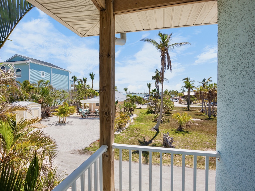 Baclony View, Third Bedroom