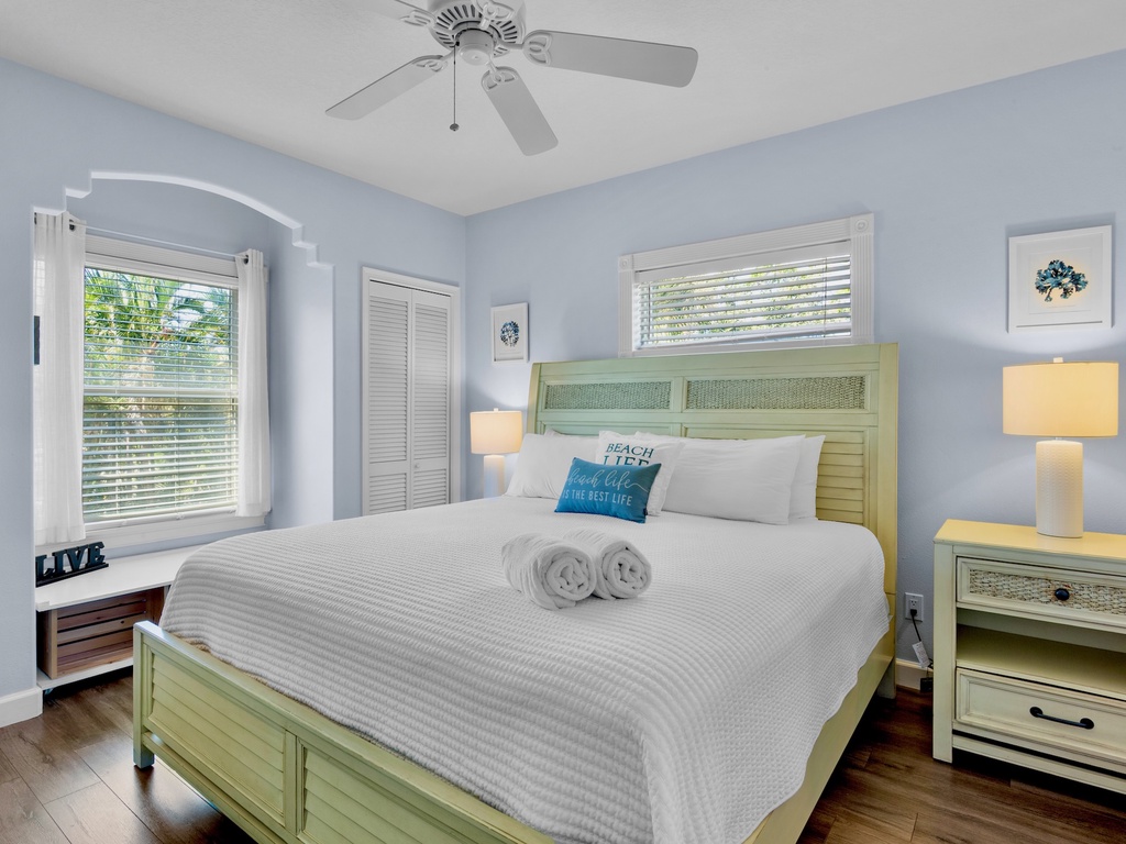 Primary Bedroom (2d floor), King bed