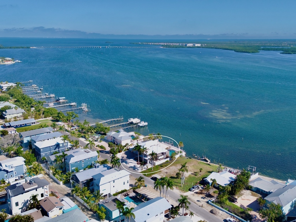 Perfectly positioned for island fun