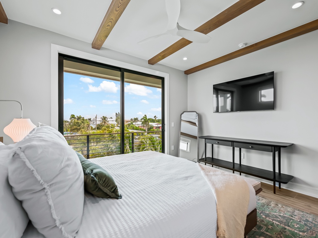 Fourth Bedroom - King