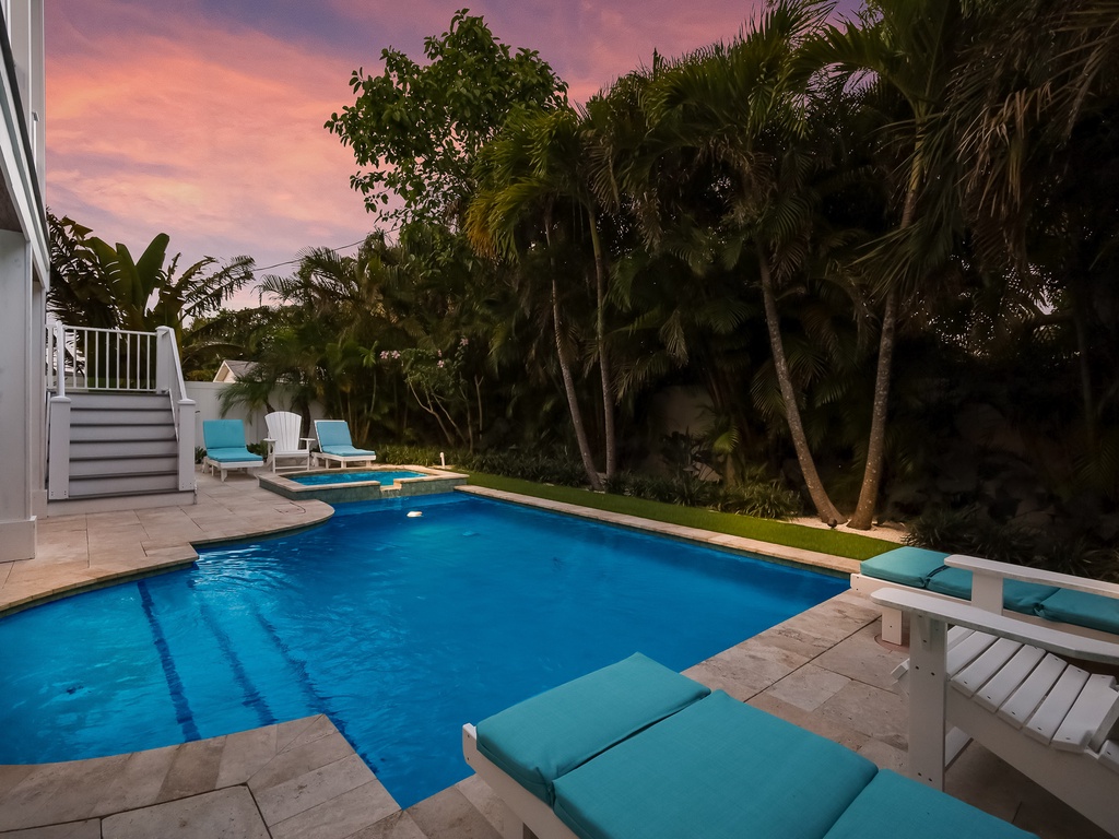 Private Pool and Spa