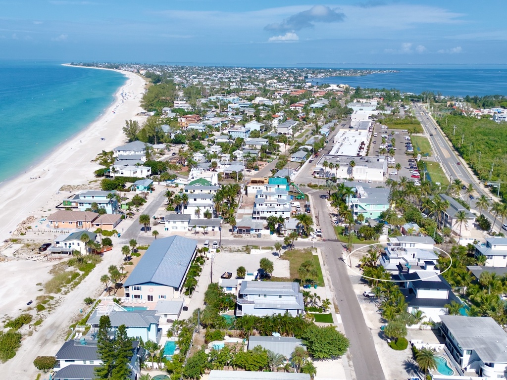 Coming In Hot by AMI Locals