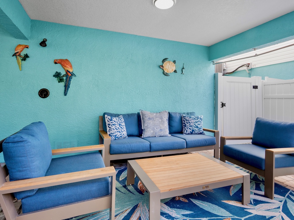 Outdoor lounge for gatherings