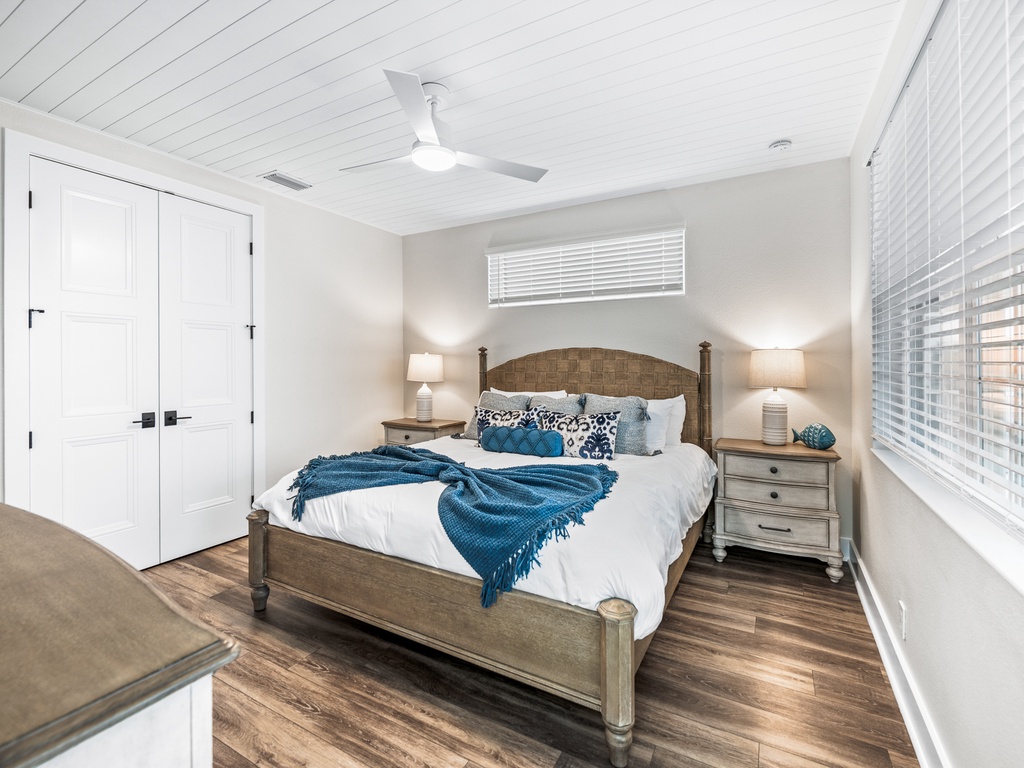 Primary Bedroom, King