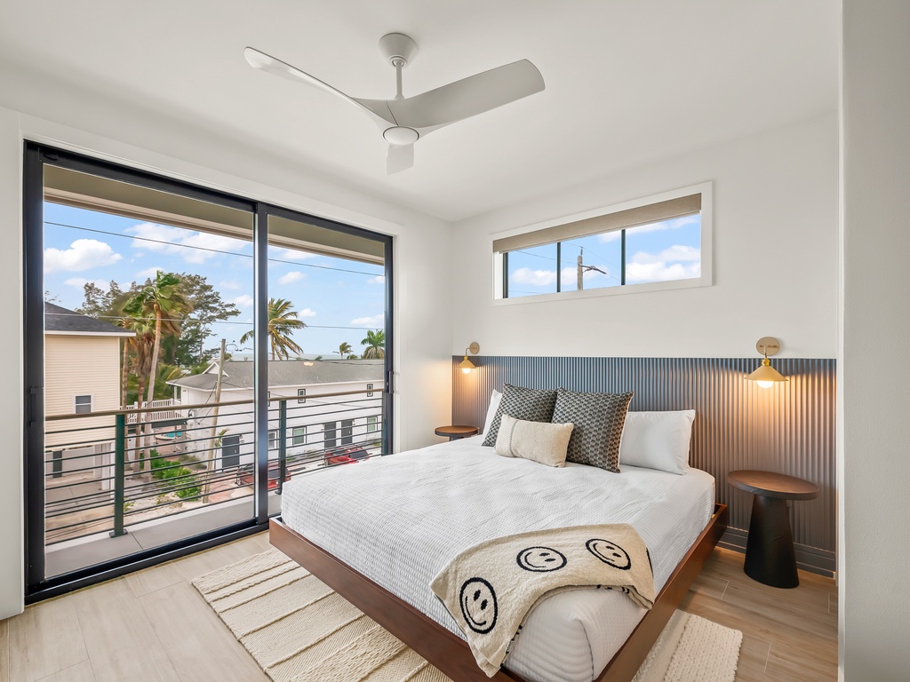 Fifth Bedroom - King