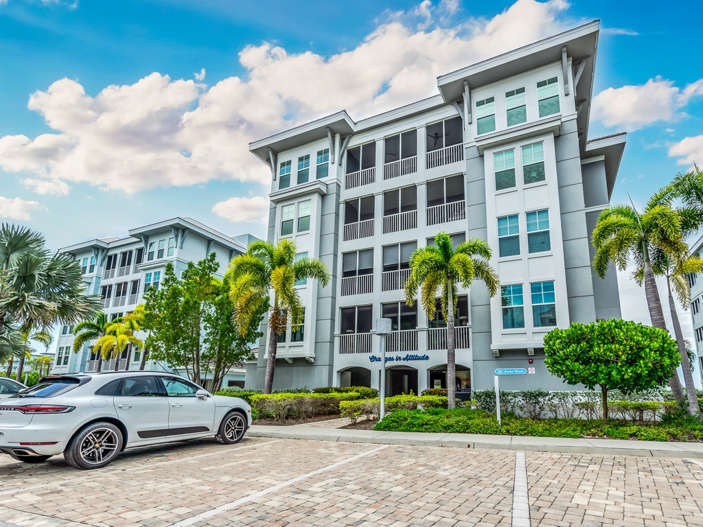 Facade of the housing complex