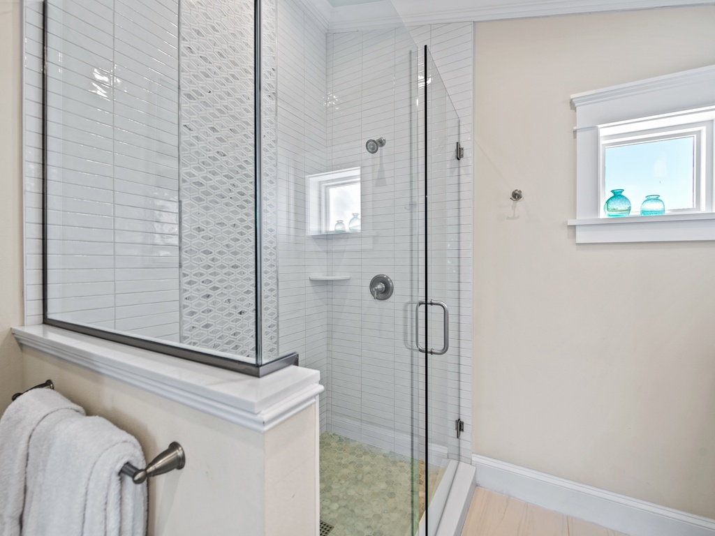 Second Ensuite Bathroom