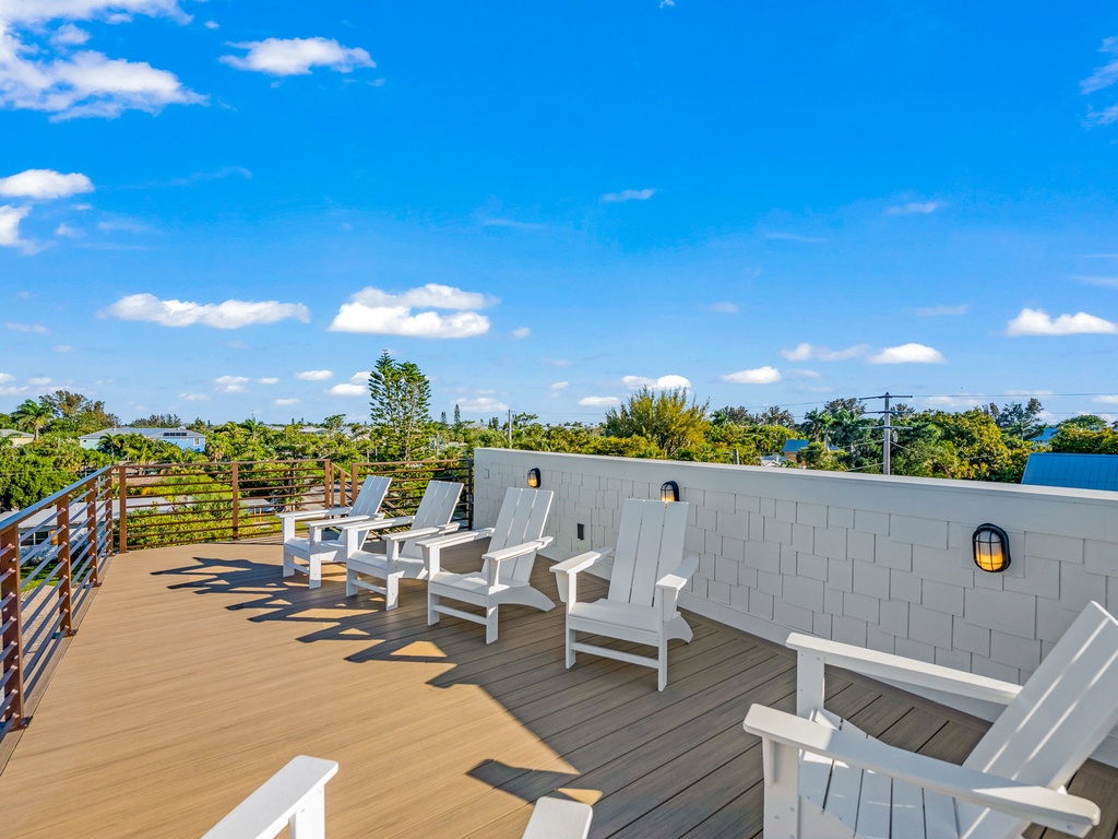 Rooftop Deck