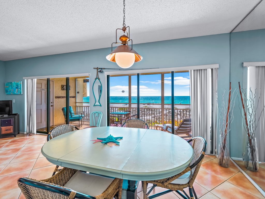 Dining Area - Views of Gulf