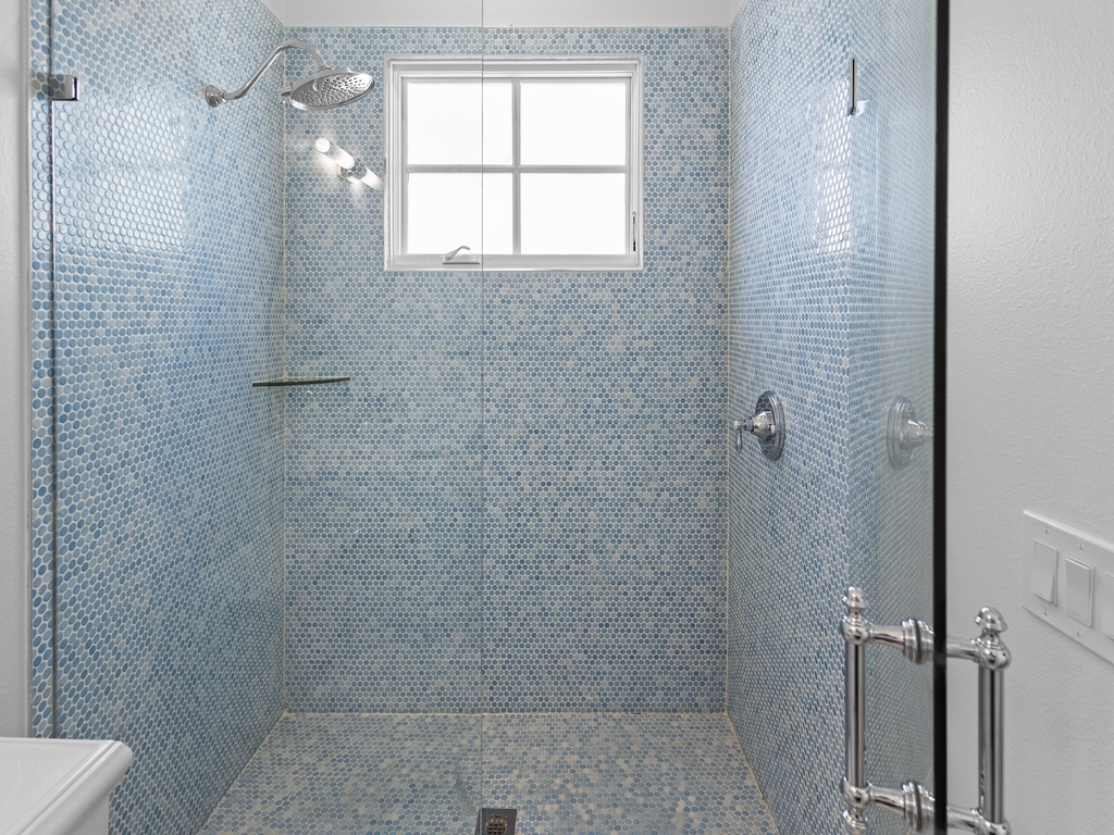 Fourth Bathroom, Ensuite