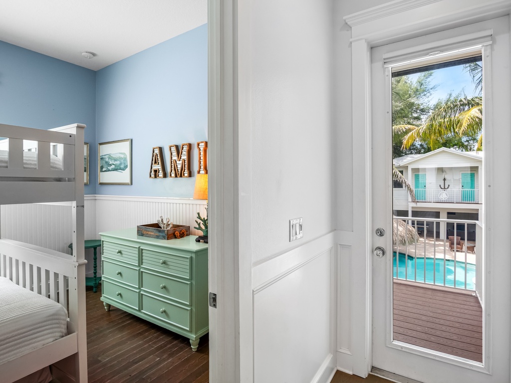 Sixth Bedroom, Full/Full Bunk