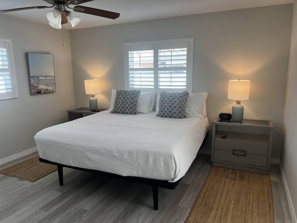 Mermaid Dreams-AMI Locals