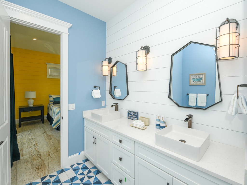 Primary Bathroom - Dual Sink