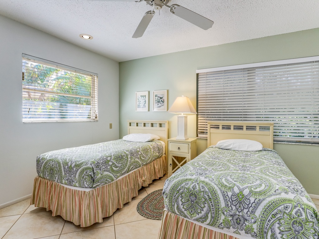 Additional Bedroom-Twins