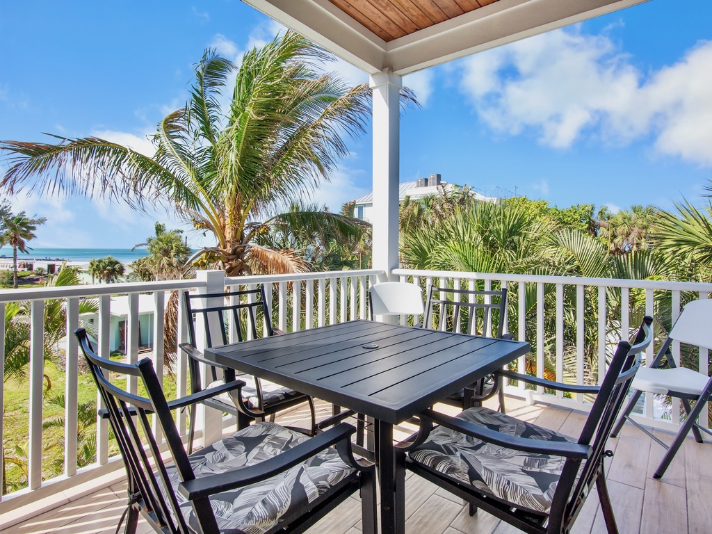 Outdoor Balcony with Seating