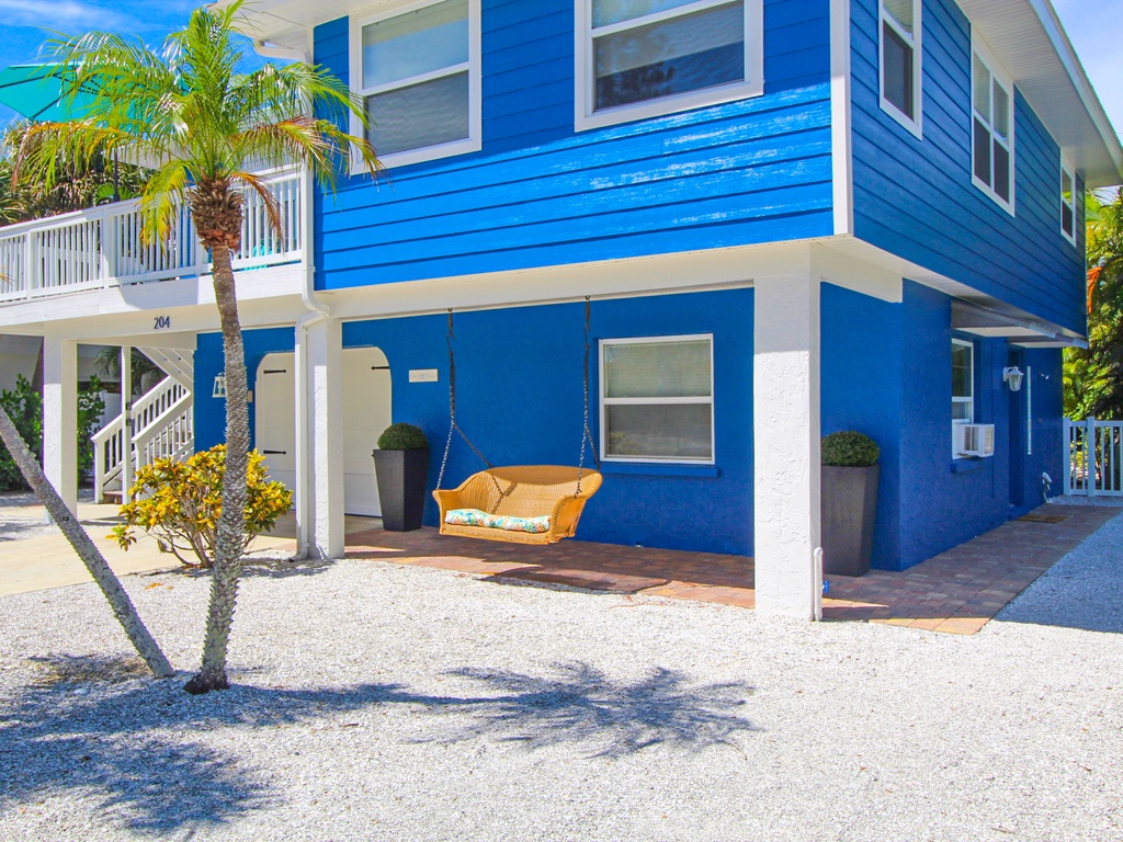 Pure Beach by AMI Locals