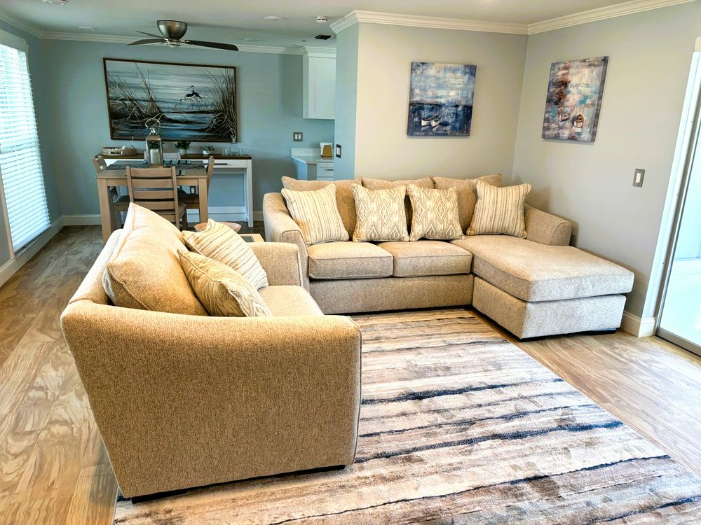 River House Retreat - AMI Locals