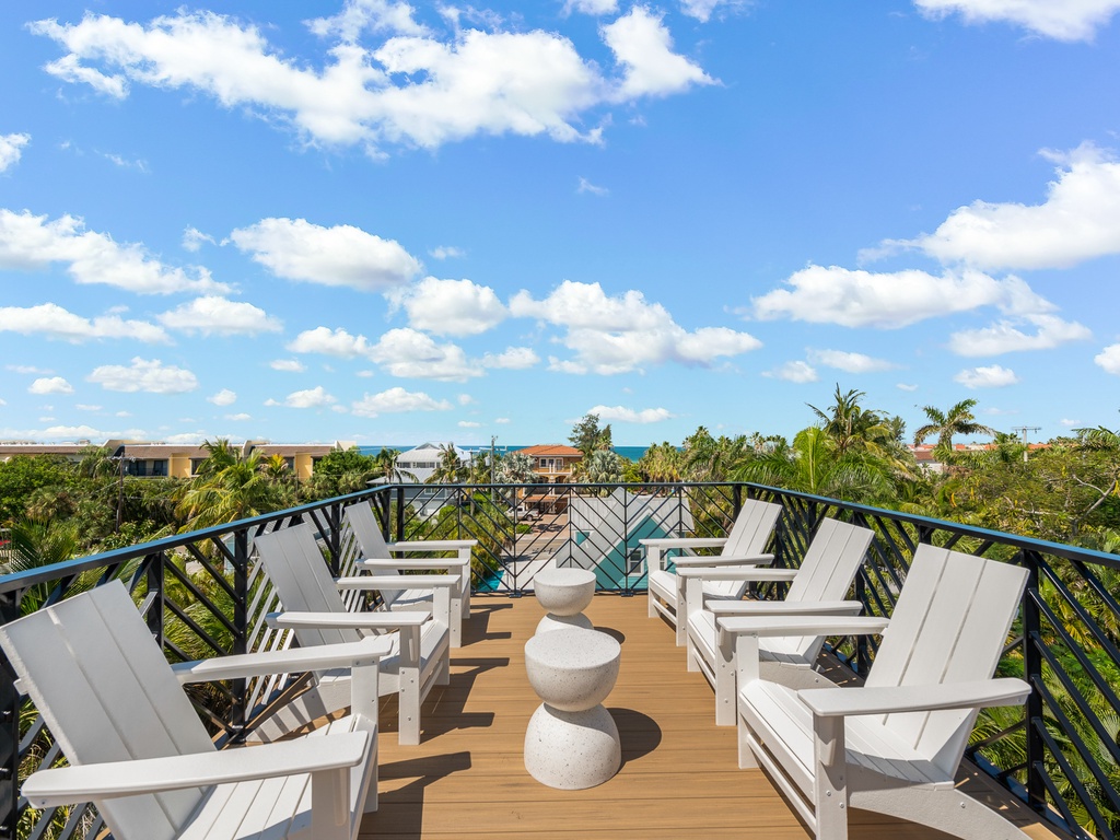 Rooftop Deck