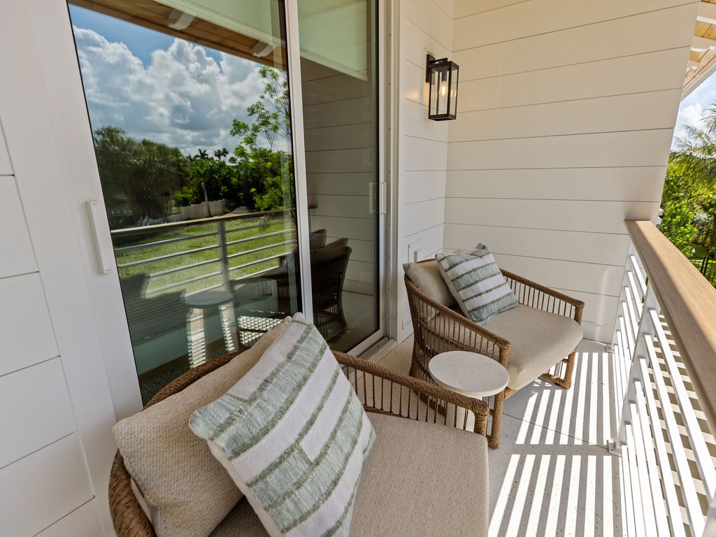 Balcony with Seating